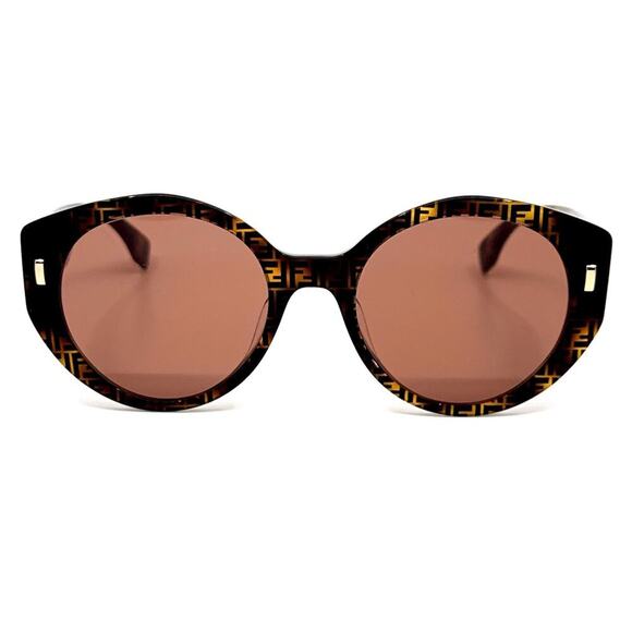 NEW!!! FENDI Sunglasses FE40037U 55S Authentic - Picture 1 of 13